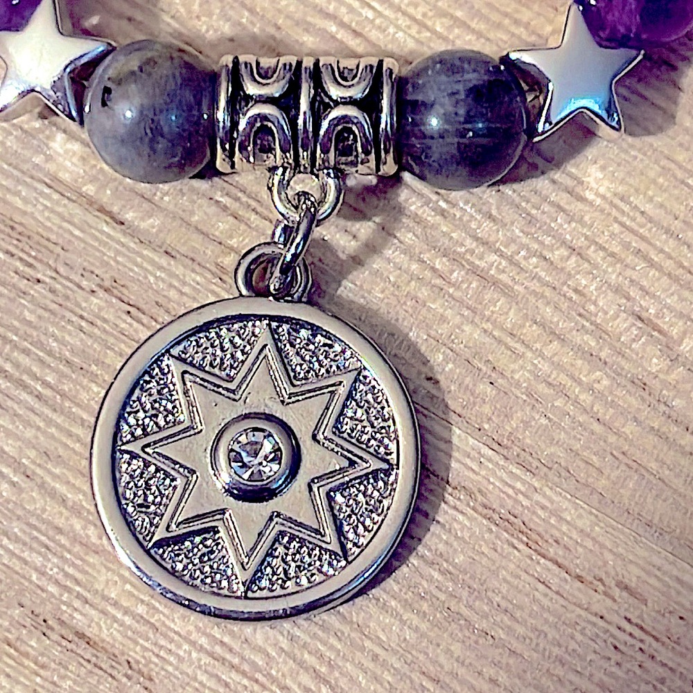 Amethyst, Flash Labradorite, Purple Lava Stone, Amulet Charm Bracelet 💜🖤🤍 - Picture 9 of 12